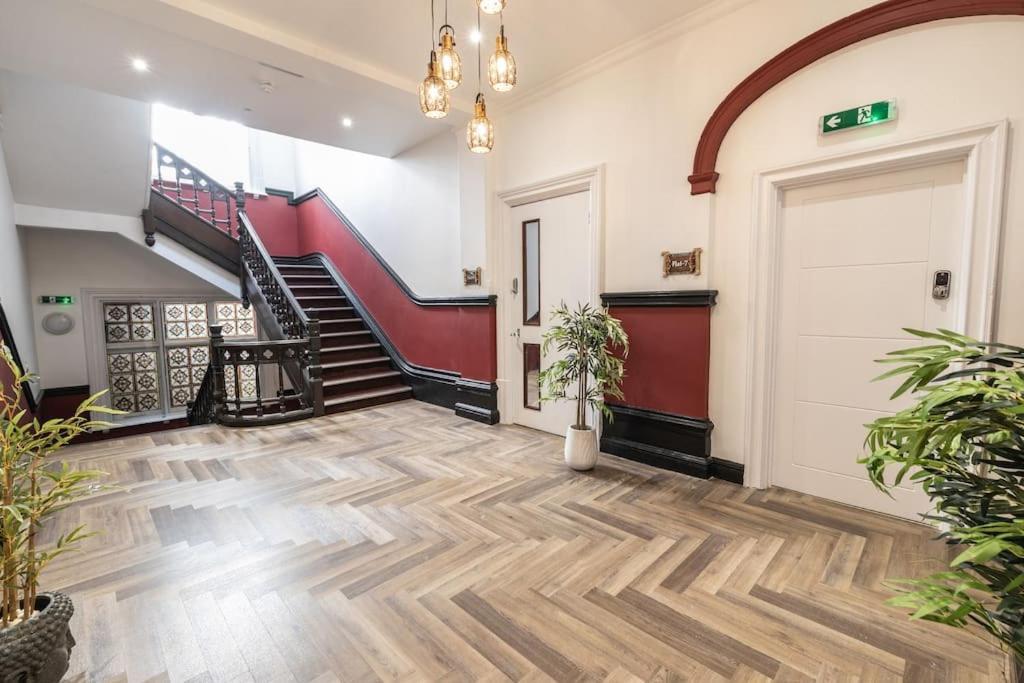 The Pocklington - The Magistrates Suite Leicester Esterno foto